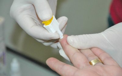SANTOS FAZ CAMPANHA DAS HEPATITES VIRAIS